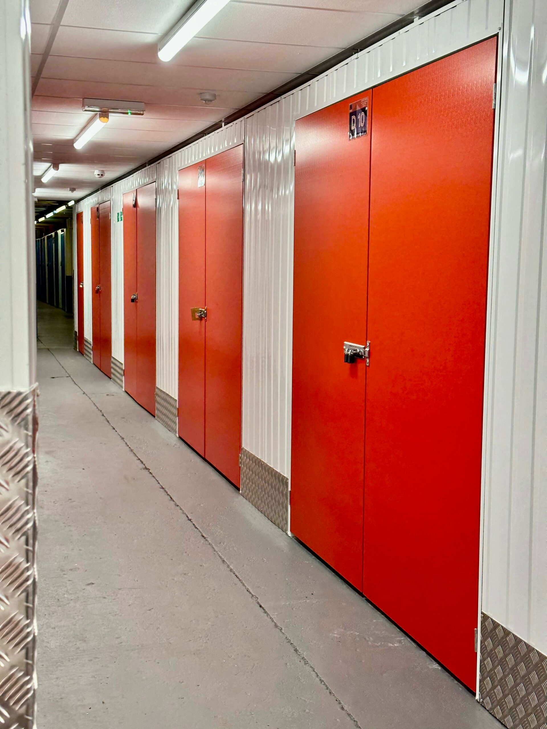 red container doors